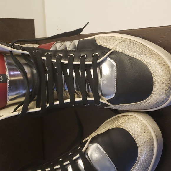 Rare Gucci Sneakers - Picture 4 of 10